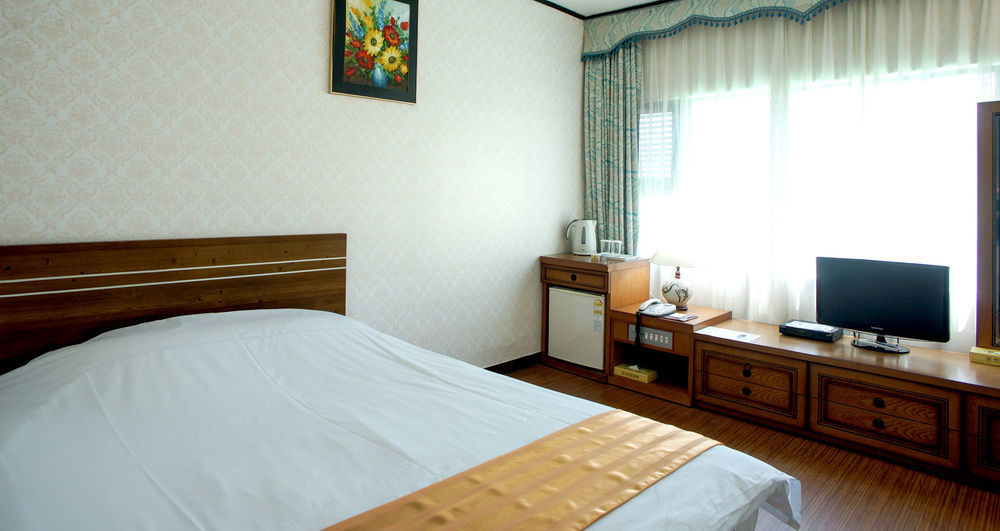 Benikea Hotel Marina Jeju by Eksteriør bilde